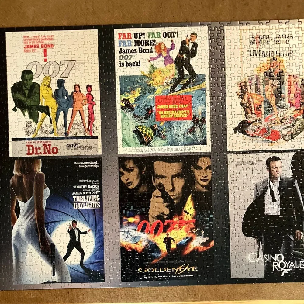 Top Puzzles James Bond Actor Debut 1000 Piece Jigsaw Puzzle Game W/Poster